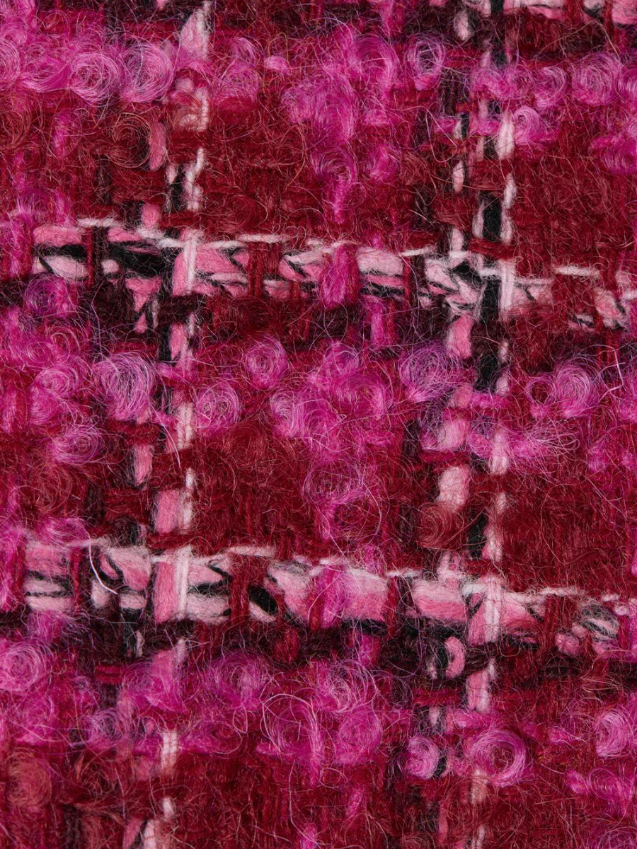 Fuchsia Tweed Blazer: 2026 New Year’s Bold-Luxe Staple