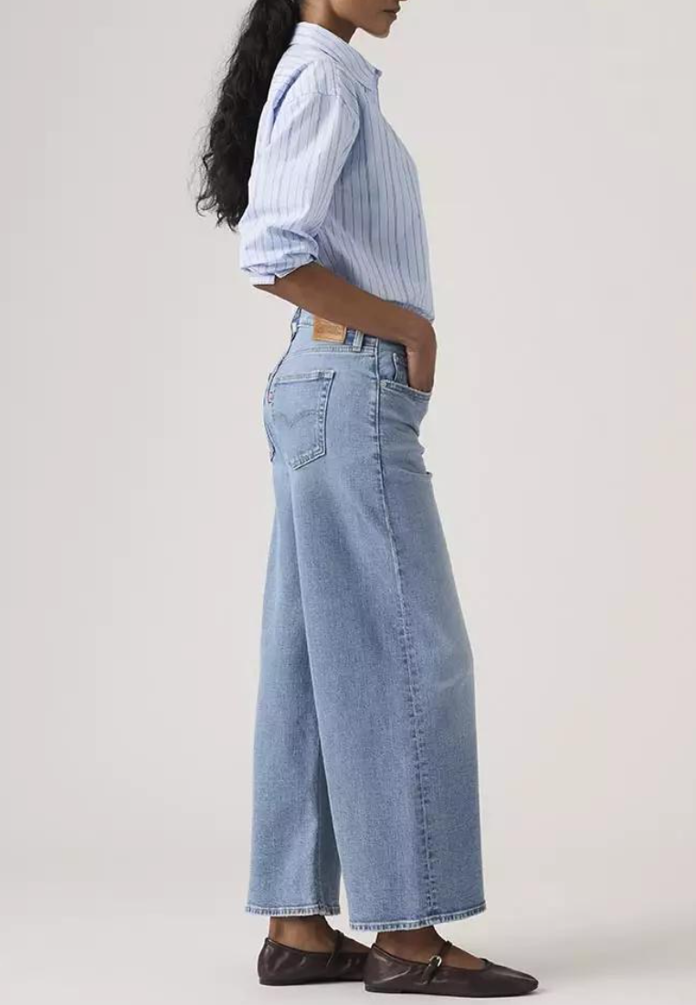 Levi's High-Rise Wide Leg Cropped Jeans