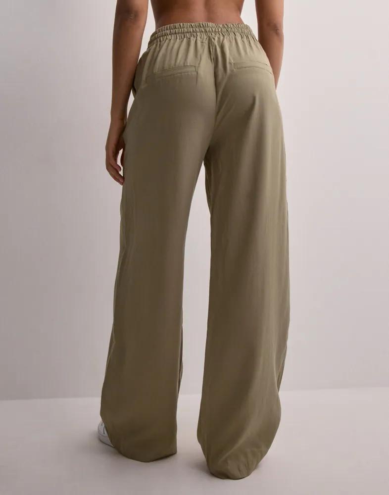 Olive Green Drawstring Waist Wide-Leg Trousers