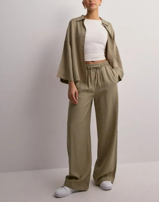 Olive Green Drawstring Waist Wide-Leg Trousers