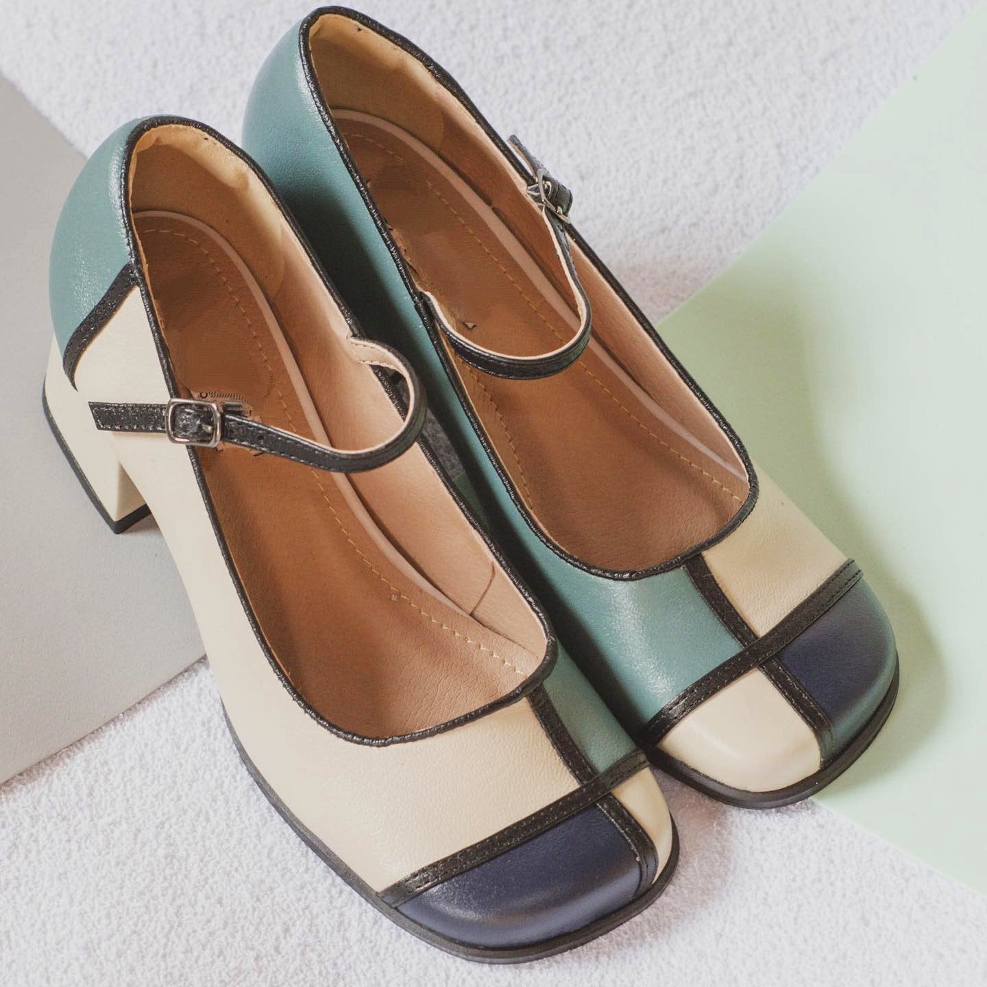 Women's Retro Color Comfortable Shoes